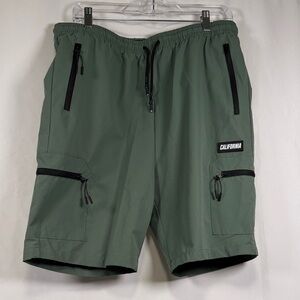 Men's Olive Cargo Shorts Size XL